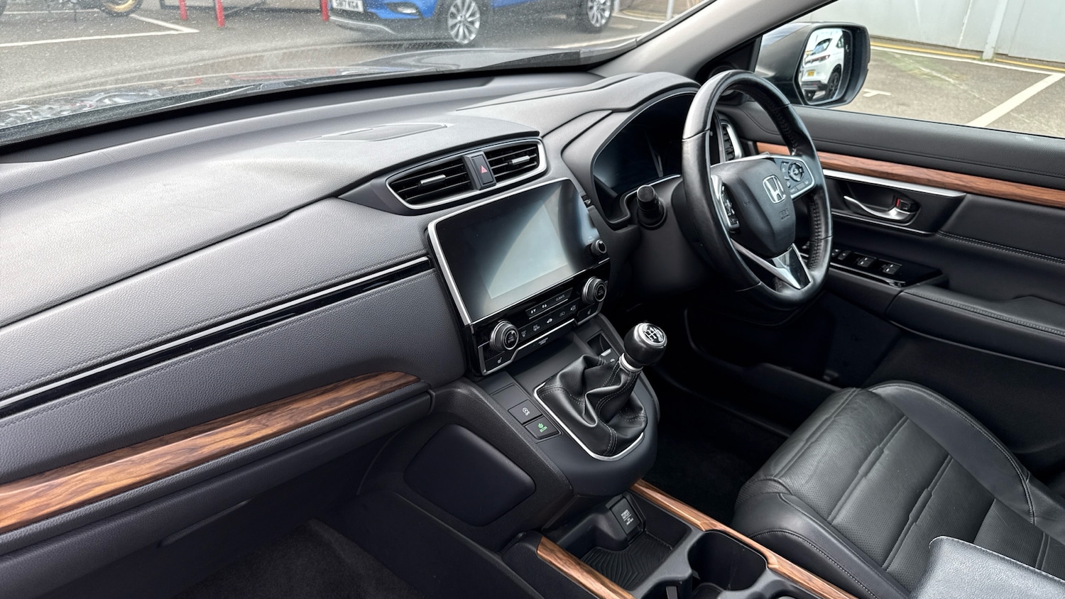 Used Honda CR-V 2019 for sale - 76545216: Photo 2