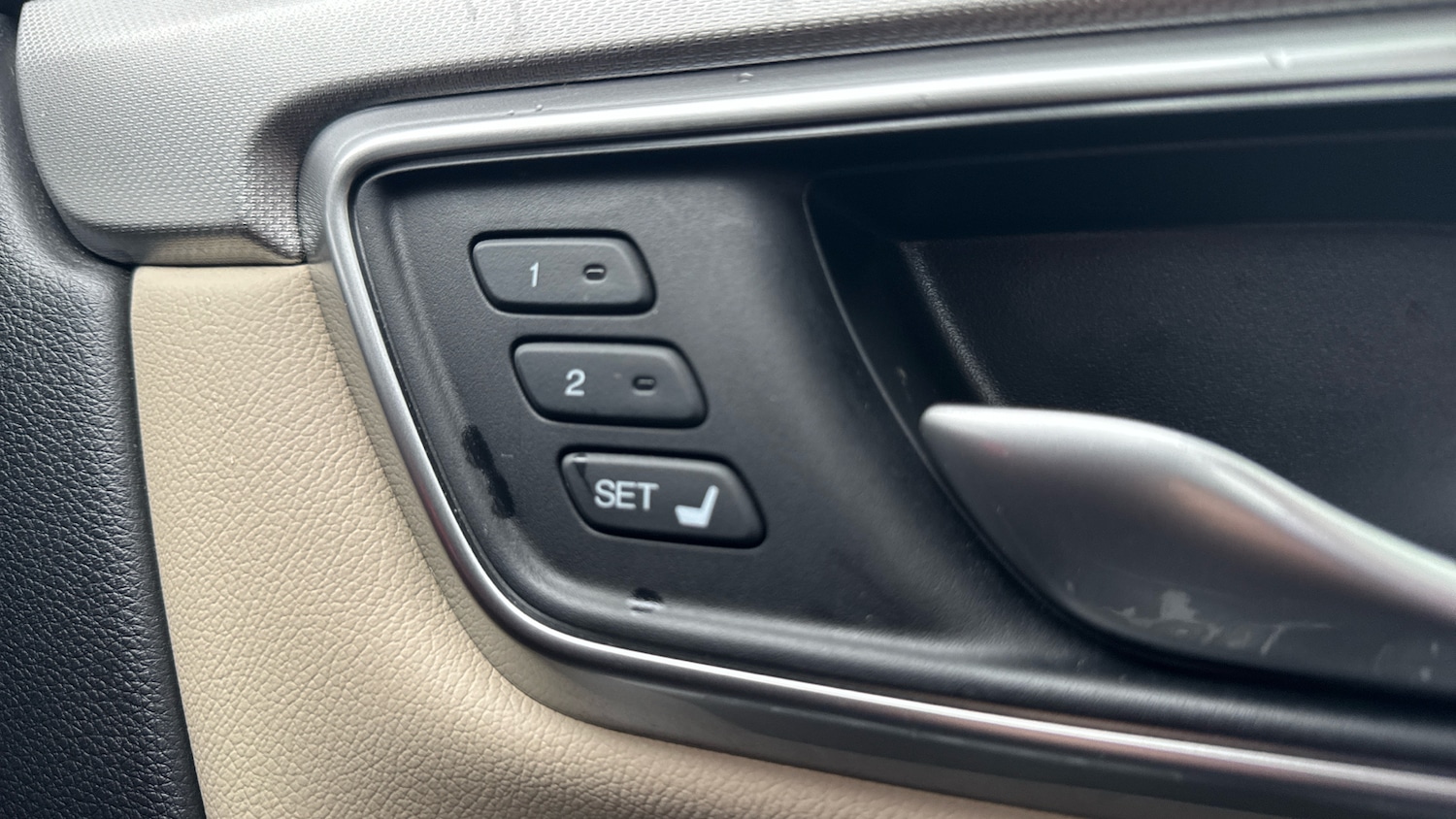 Used Honda CR-V 2021 for sale - 76877755: Photo 16