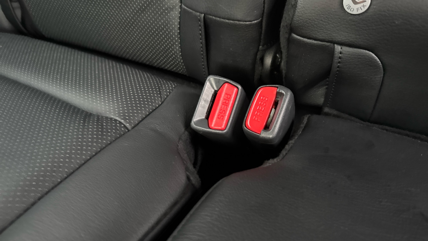 Used Honda CR-V 2017 for sale - 77036600: Photo 17