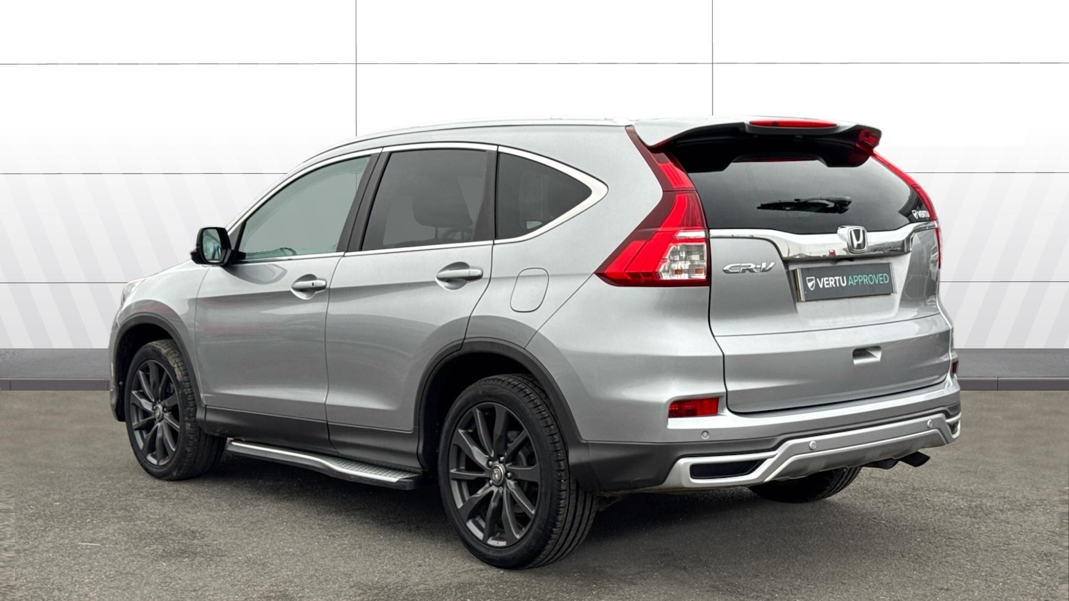 Used Honda CR-V 2017 for sale - 77036600: Photo 2