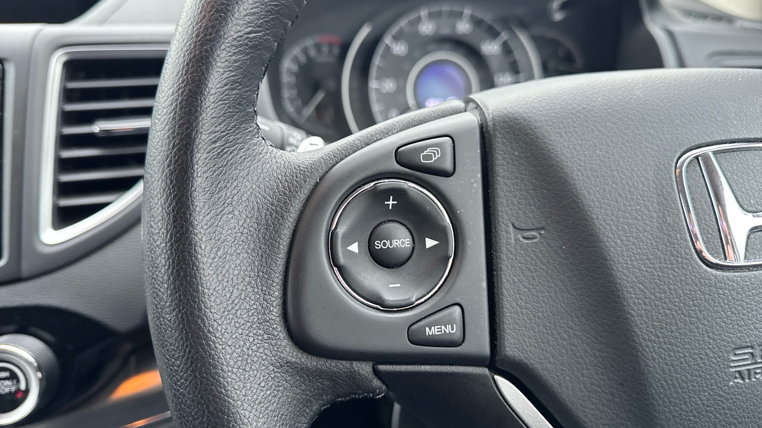 Used Honda CR-V 2017 for sale - 77036600: Photo 29