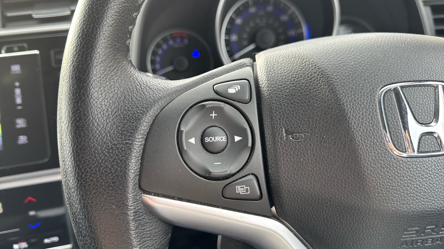 Used Honda Jazz 2016 for sale - 76565346: Photo 13