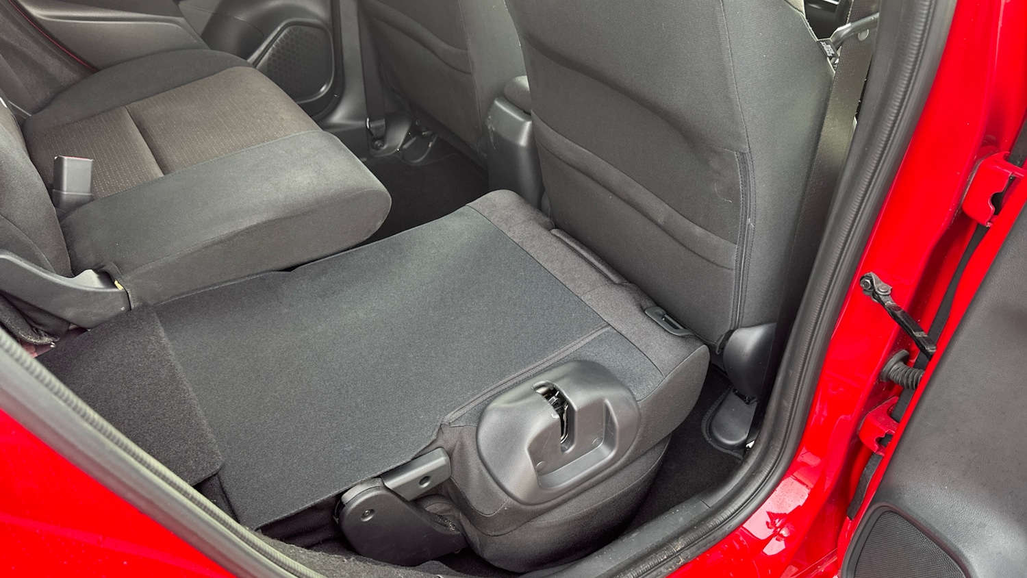 Used Honda Jazz 2016 for sale - 76565346: Photo 36