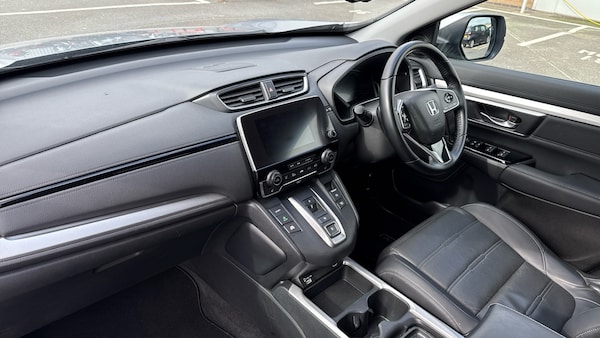 Used Honda CR-V 2022 for sale - 76220672: Photo 2