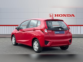 Used Honda Jazz 2017 for sale - 76194771: Photo 3