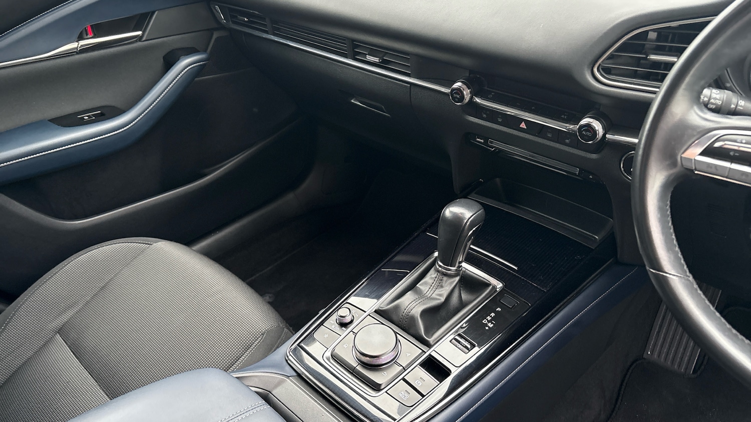 Used Mazda CX-30 2020 for sale - 76764080: Photo 14