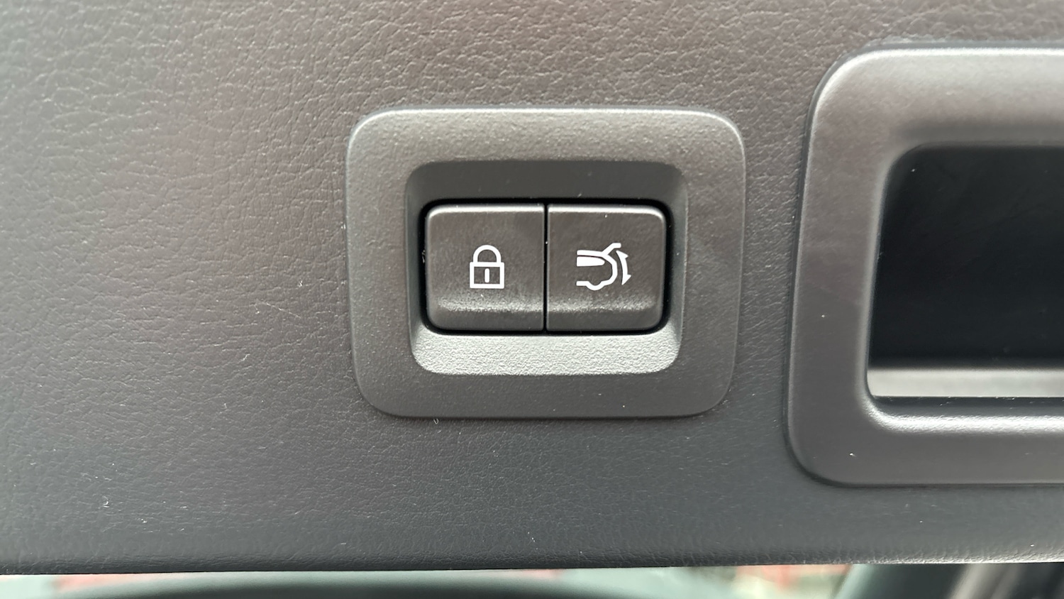 Used Mazda CX-30 2020 for sale - 76764080: Photo 26