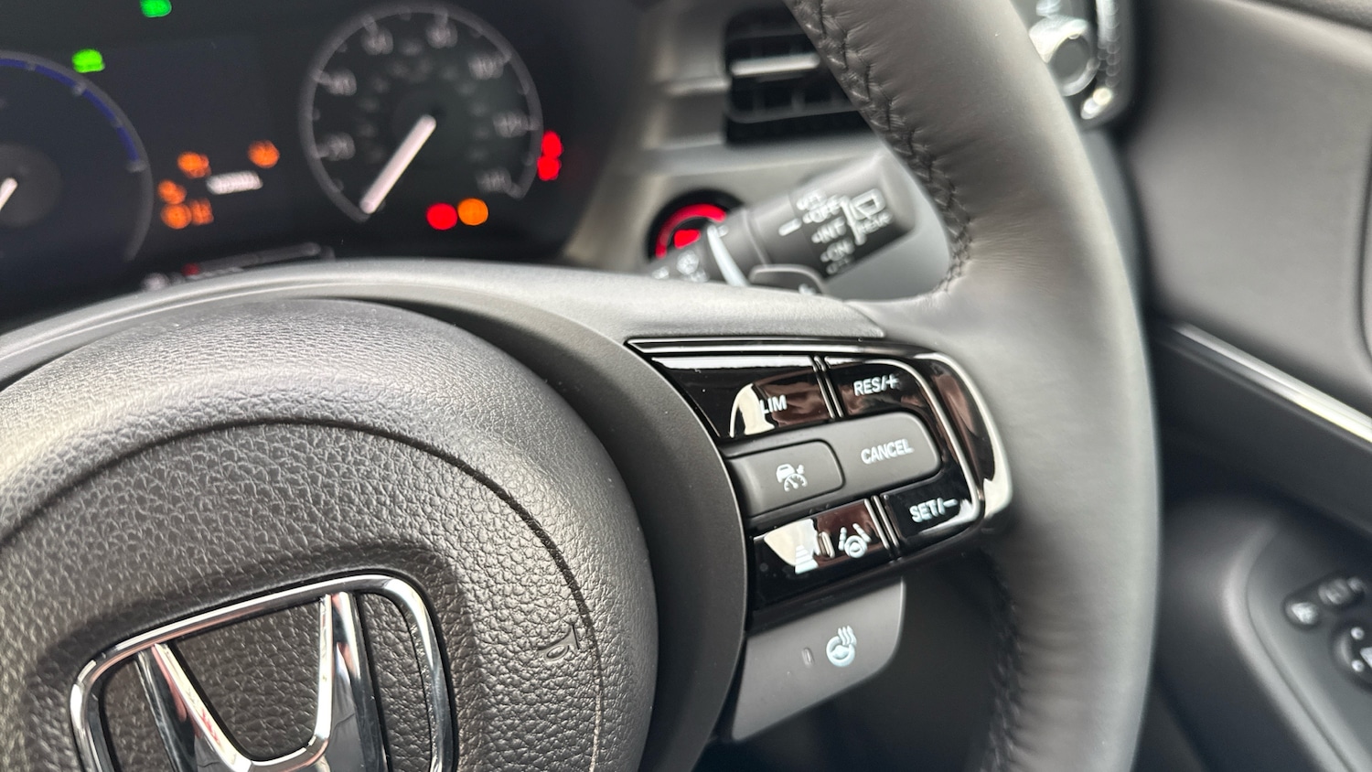 Used Honda HR-V 2025 for sale - 77151057: Photo 34