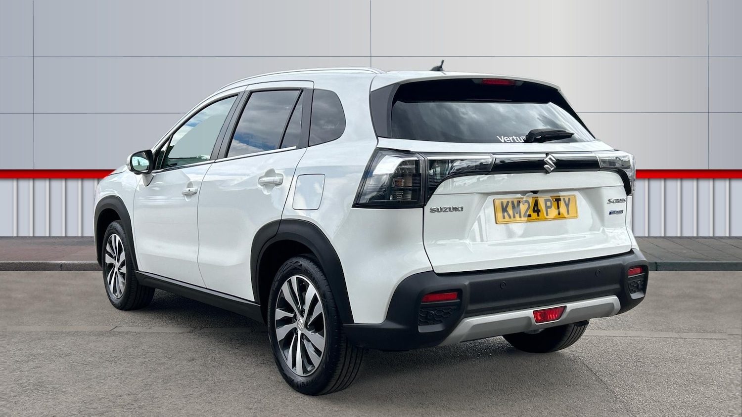 Used Suzuki SX4 S-Cross 2024 for sale - 76230851: Photo 2