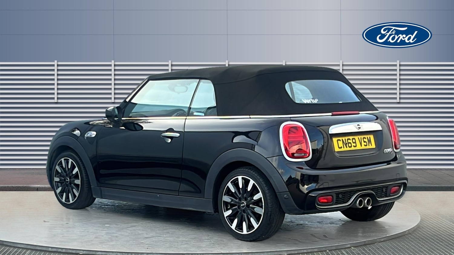 Used MINI Convertible 2019 for sale - 77432540: Photo 2