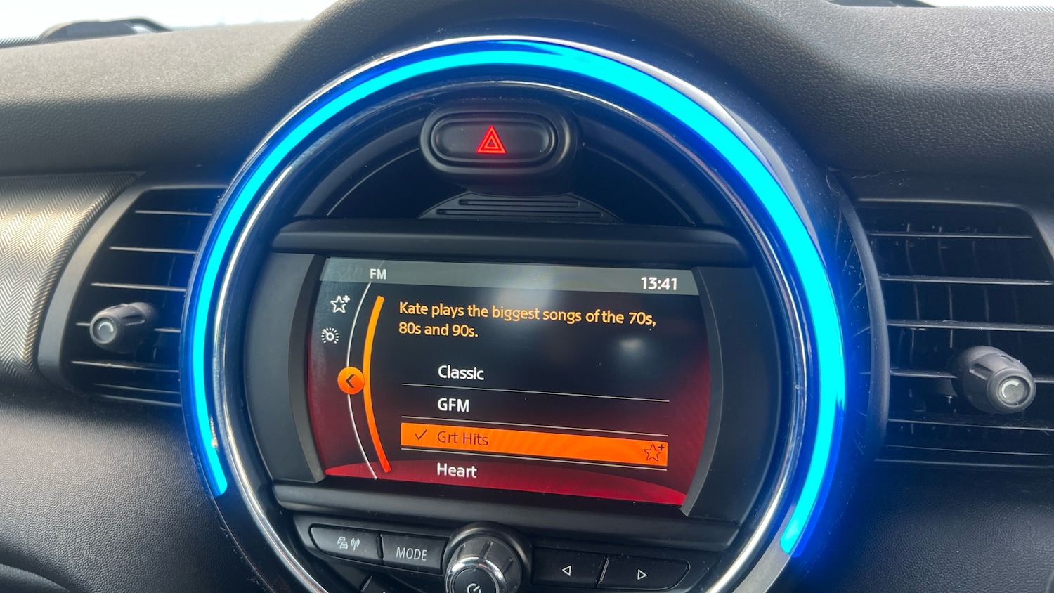 Used MINI Convertible 2019 for sale - 77432540: Photo 21