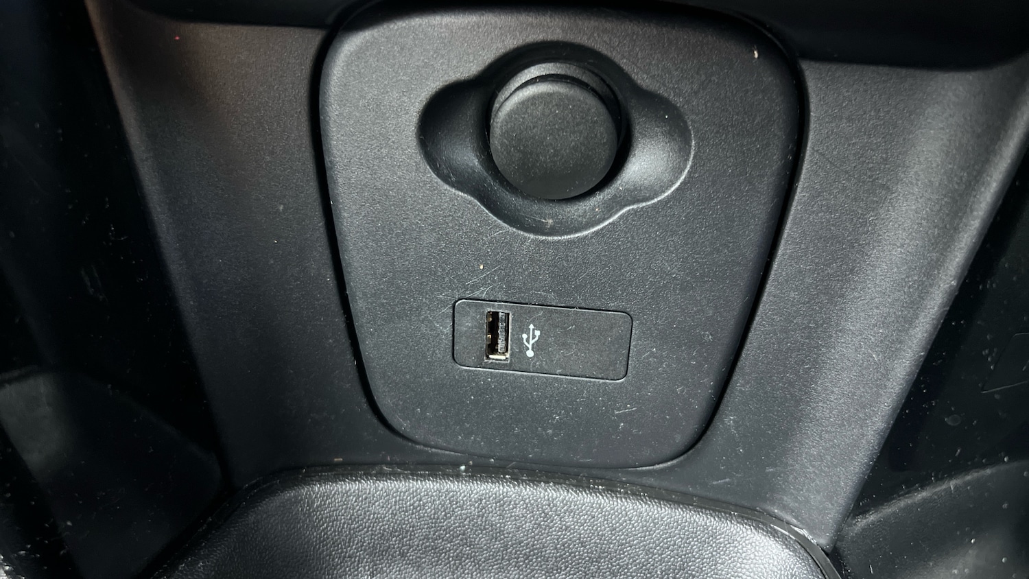 Used MINI Convertible 2019 for sale - 77432540: Photo 26