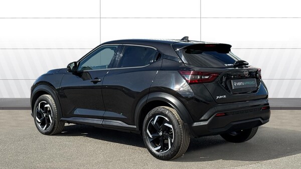 Used Nissan Juke 2023 for sale - 76076269: Photo 2