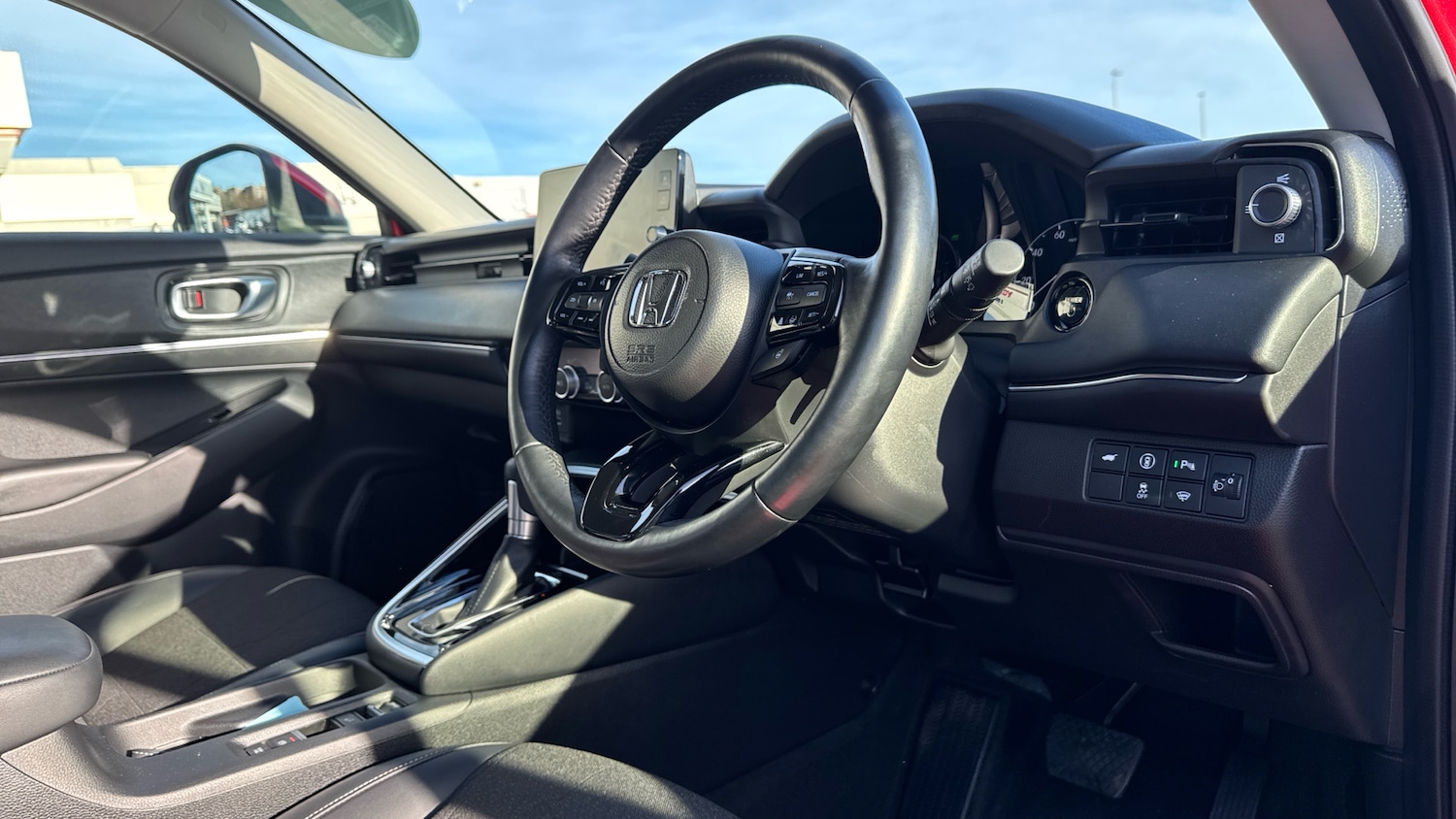 Used Honda HR-V 2023 for sale - 76542770: Photo 32