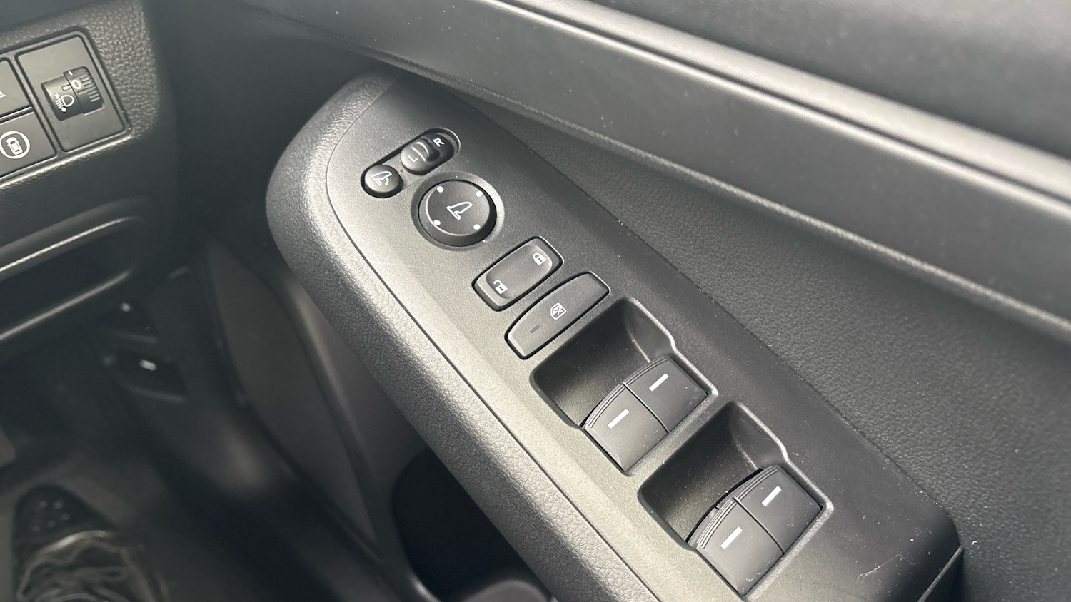 Used Honda HR-V 2023 for sale - 77935104: Photo 24