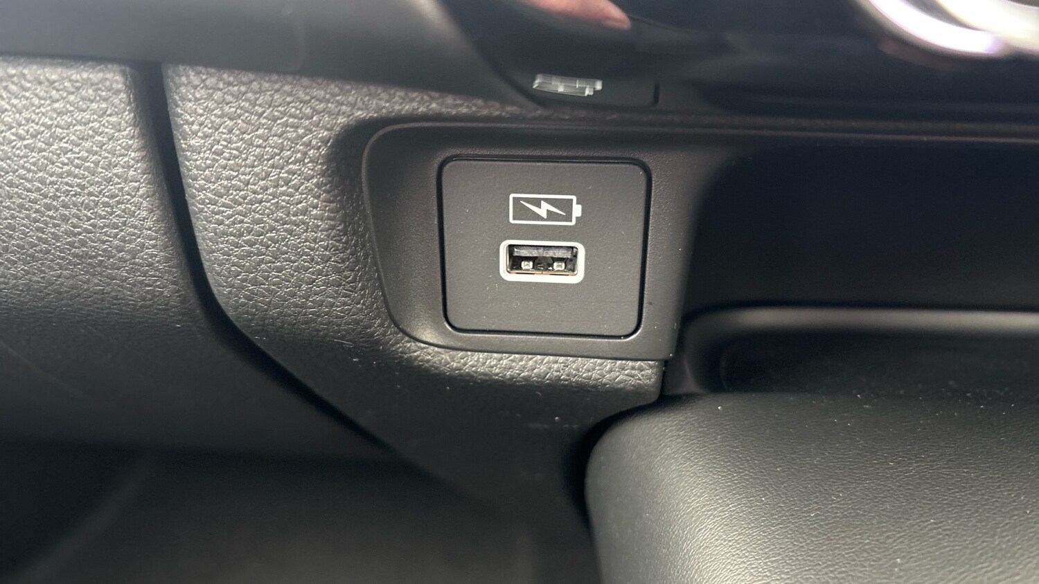 Used Honda HR-V 2023 for sale - 77935104: Photo 37