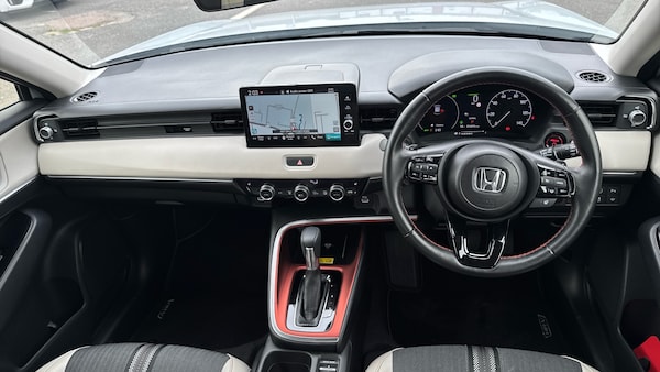 Used Honda HR-V 2023 for sale - 76234603: Photo 4