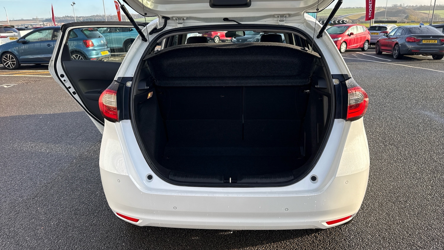 Used Honda Jazz 2022 for sale - 76957008: Photo 25