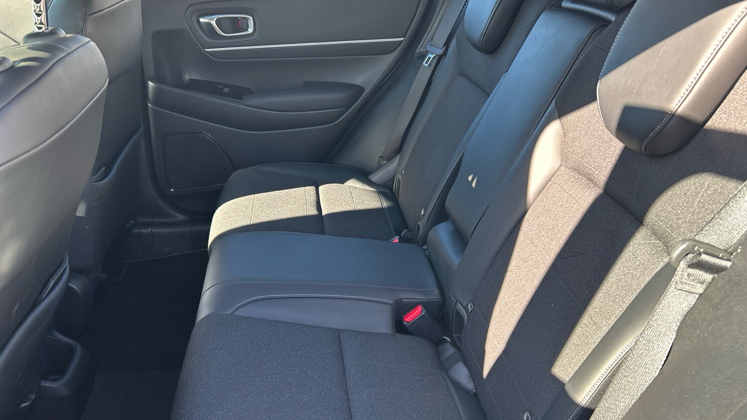 Used Honda HR-V 2022 for sale - 76048916: Photo 8