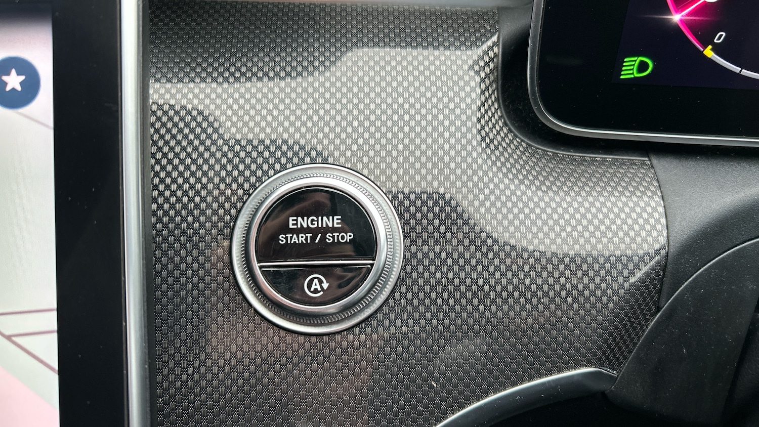 Used Mercedes-Benz C Class 2022 for sale - 77679365: Photo 44