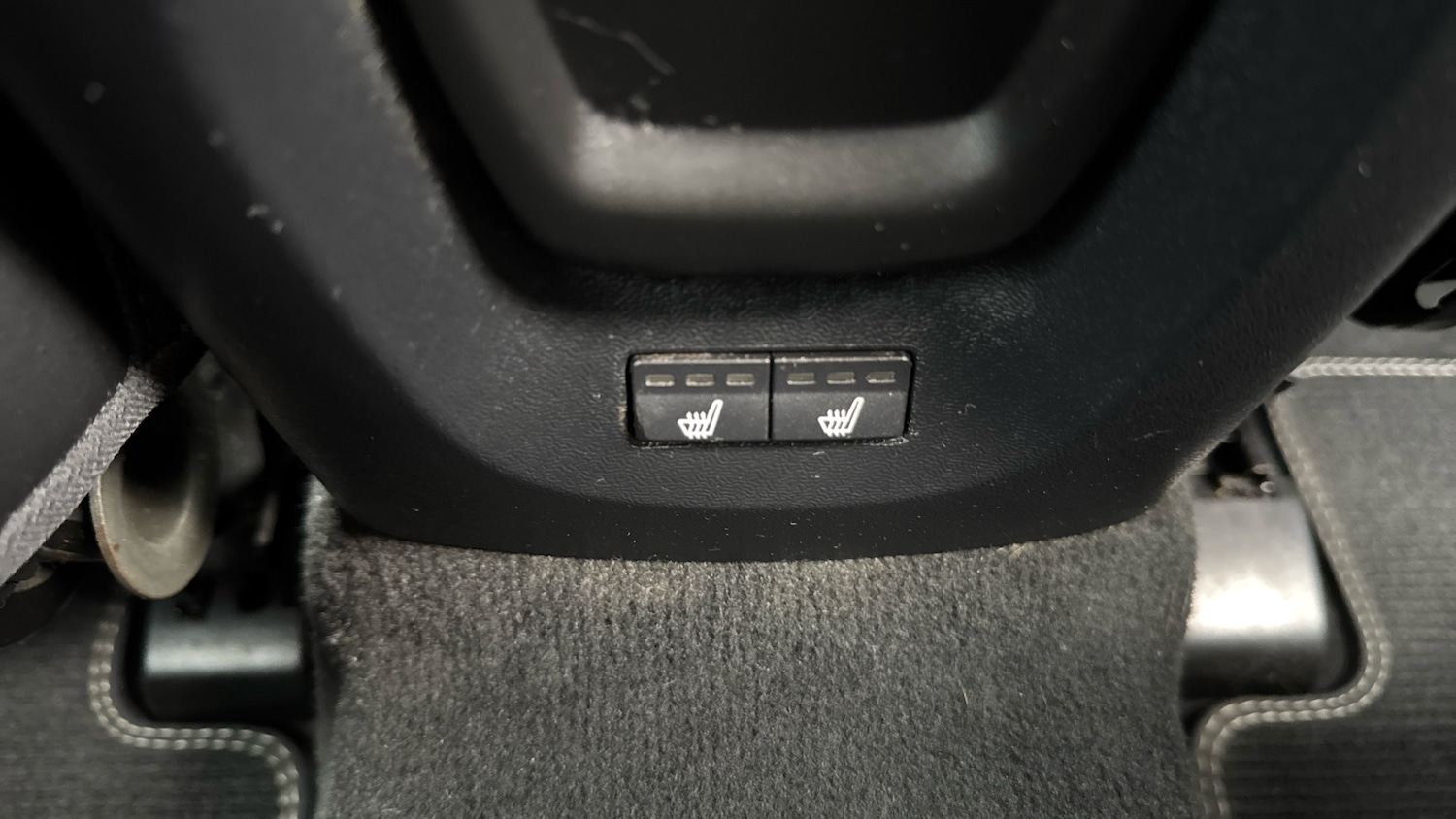 Used Volvo V40 2019 for sale - 76638538: Photo 23