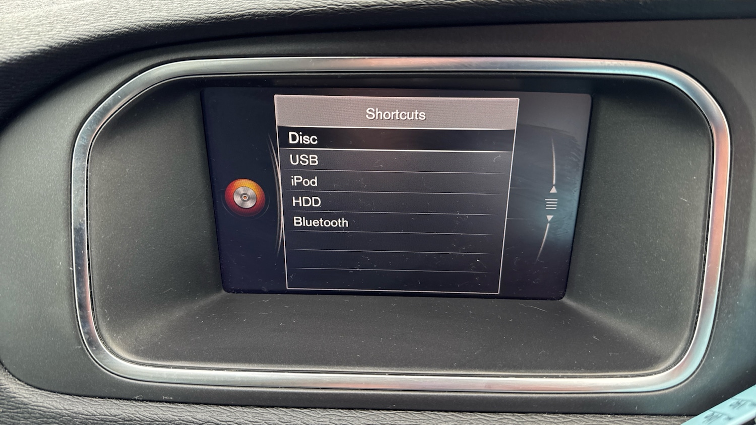 Used Volvo V40 2019 for sale - 76638538: Photo 26