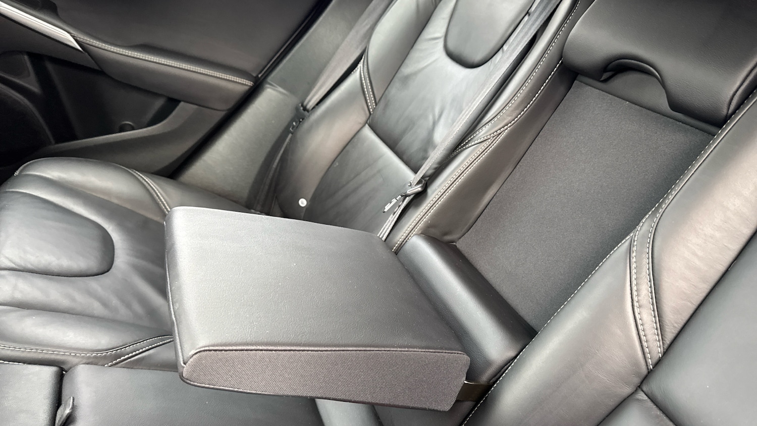 Used Volvo V40 2019 for sale - 76638538: Photo 45