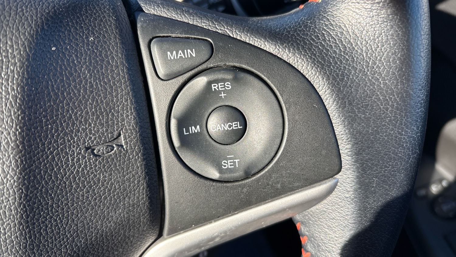 Used Honda Jazz 2018 for sale - 76427796: Photo 18