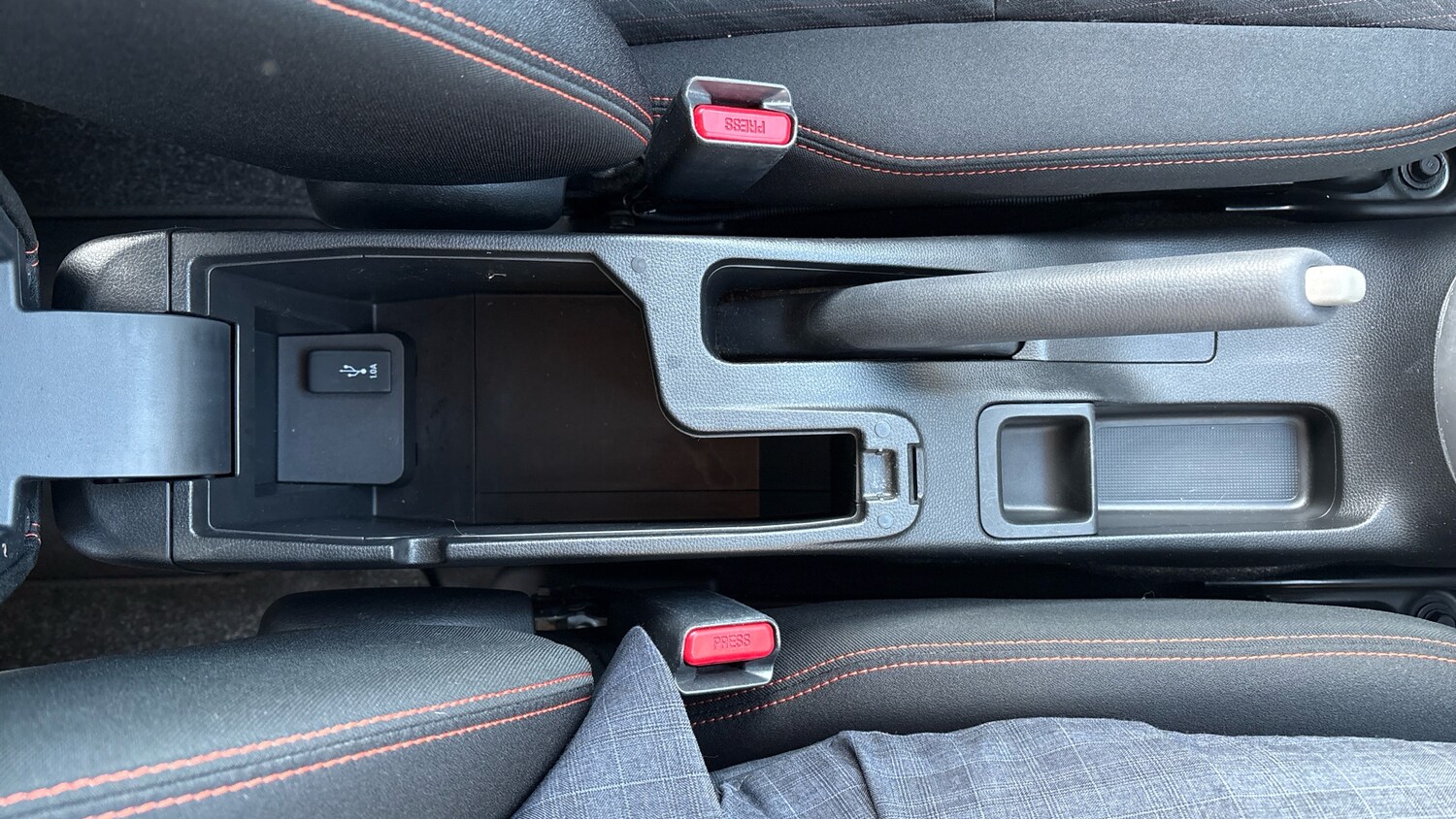 Used Honda Jazz 2018 for sale - 76427796: Photo 30