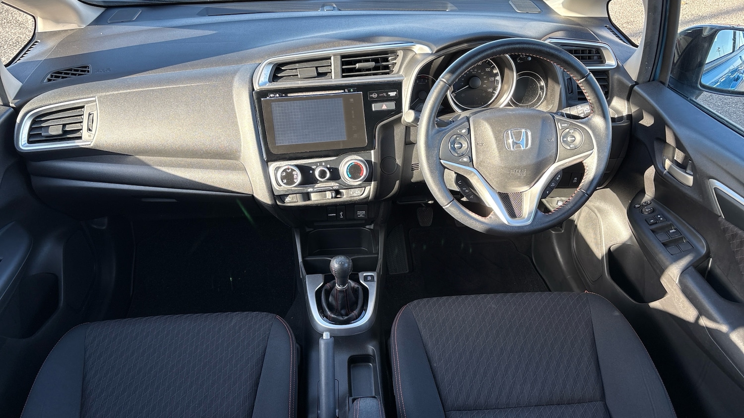 Used Honda Jazz 2018 for sale - 76427796: Photo 4