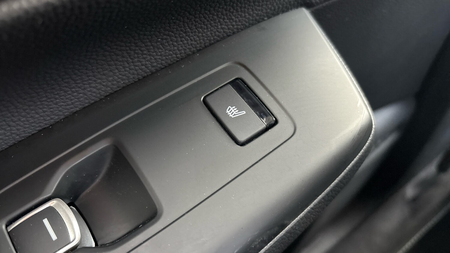 Used Honda CR-V 2025 for sale - 76542763: Photo 15