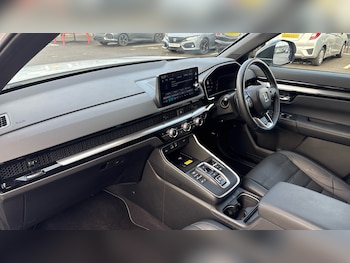 Used Honda CR-V 2025 for sale - 76542763: Photo