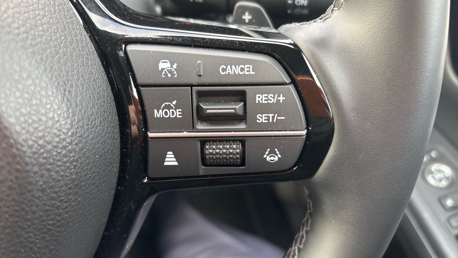 Used Honda CR-V 2025 for sale - 76542763: Photo 31