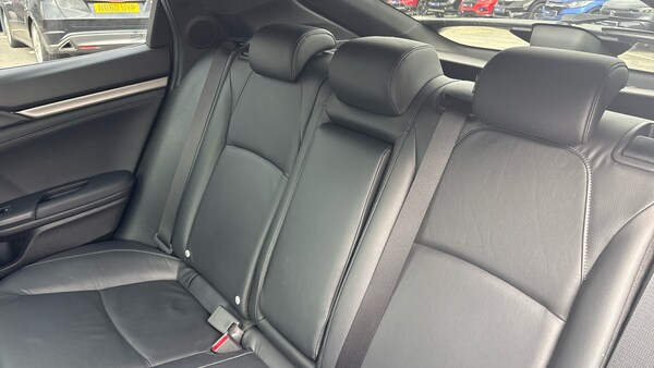 Used Honda Civic 2021 for sale - 76289088: Photo 8