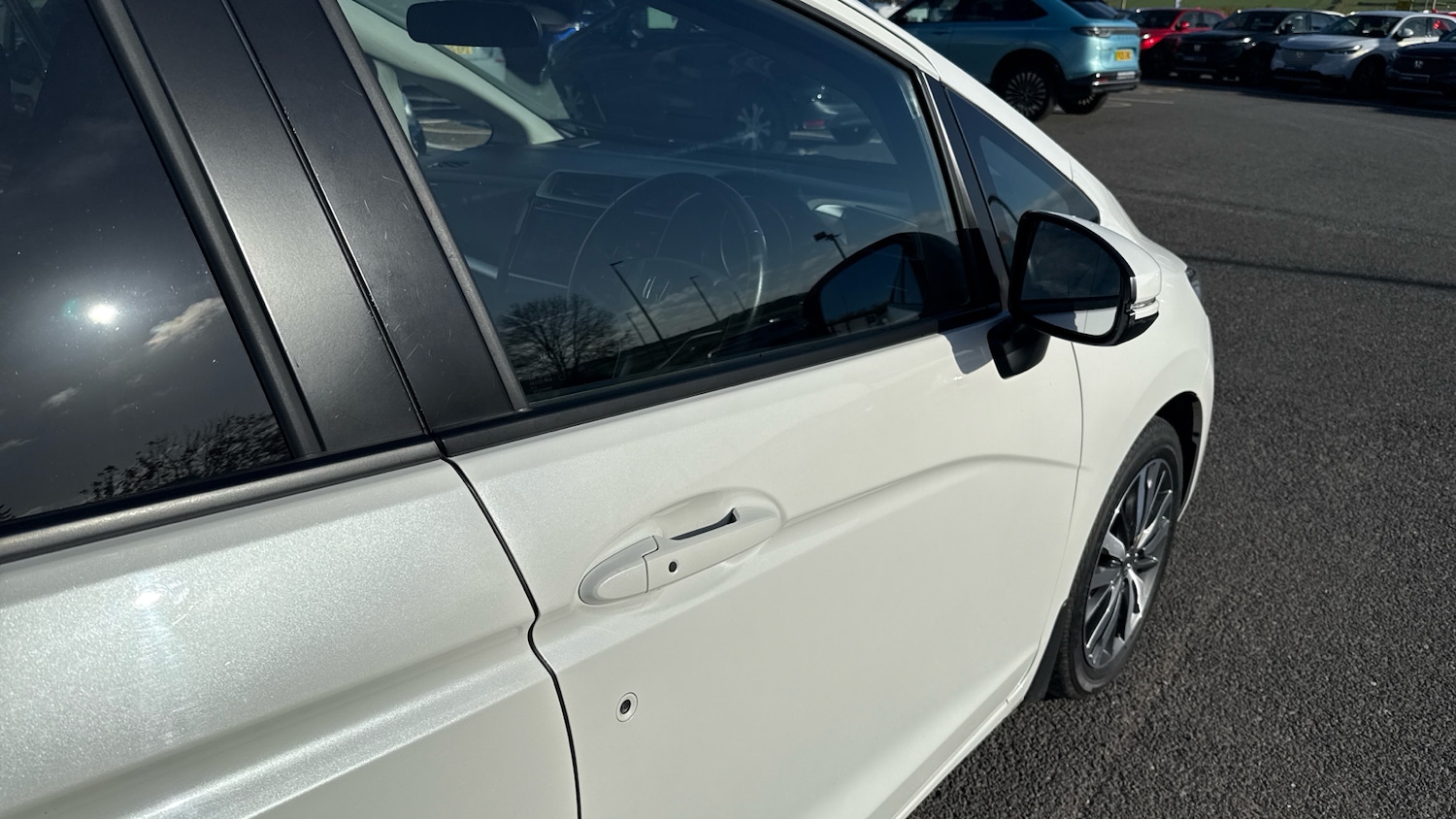 Used Honda Jazz 2016 for sale - 76438430: Photo 24