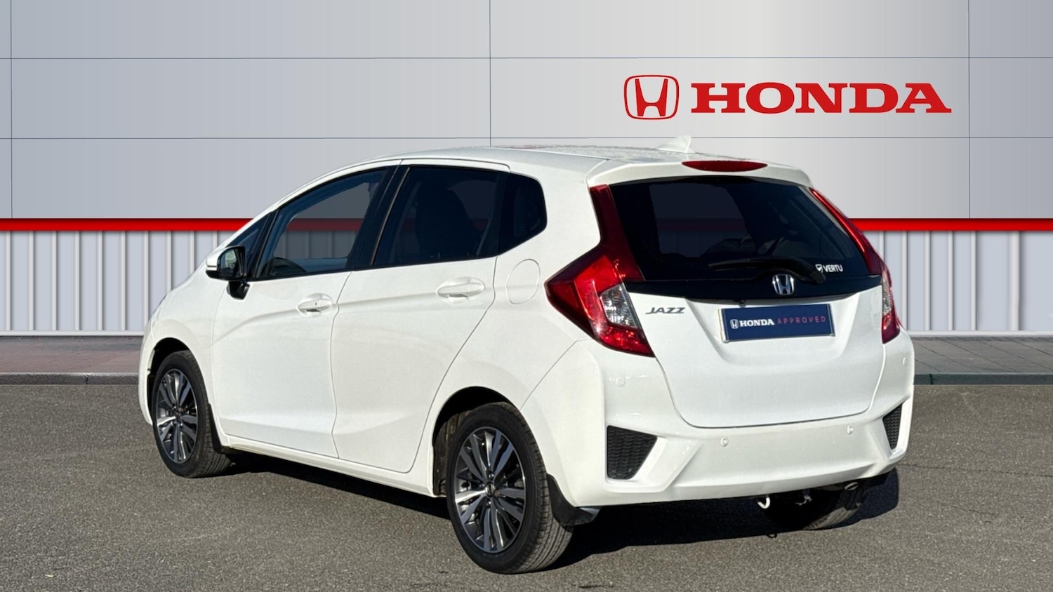 Used Honda Jazz 2016 for sale - 76438430: Photo 3