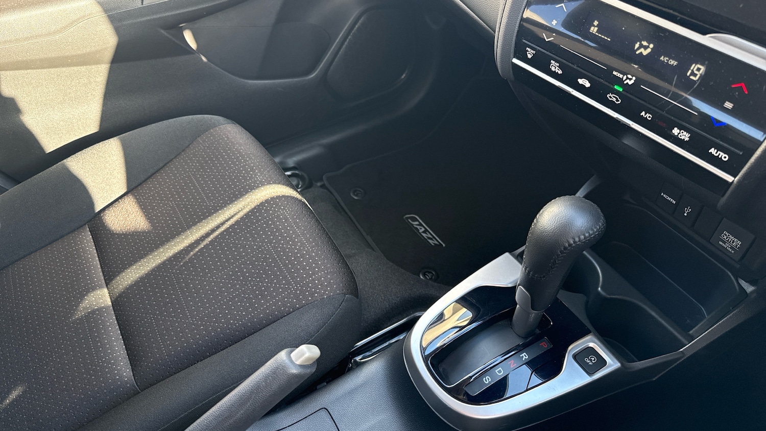 Used Honda Jazz 2016 for sale - 76438430: Photo 36