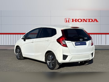 Used Honda Jazz 2016 for sale - 76438430: Photo