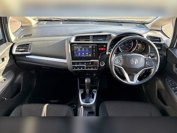 Used Honda Jazz 2016 for sale - 76438430: Photo
