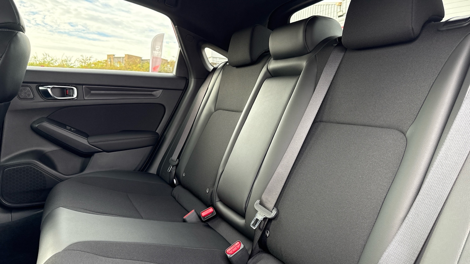 Used Honda Civic 2025 for sale - 76131212: Photo 8