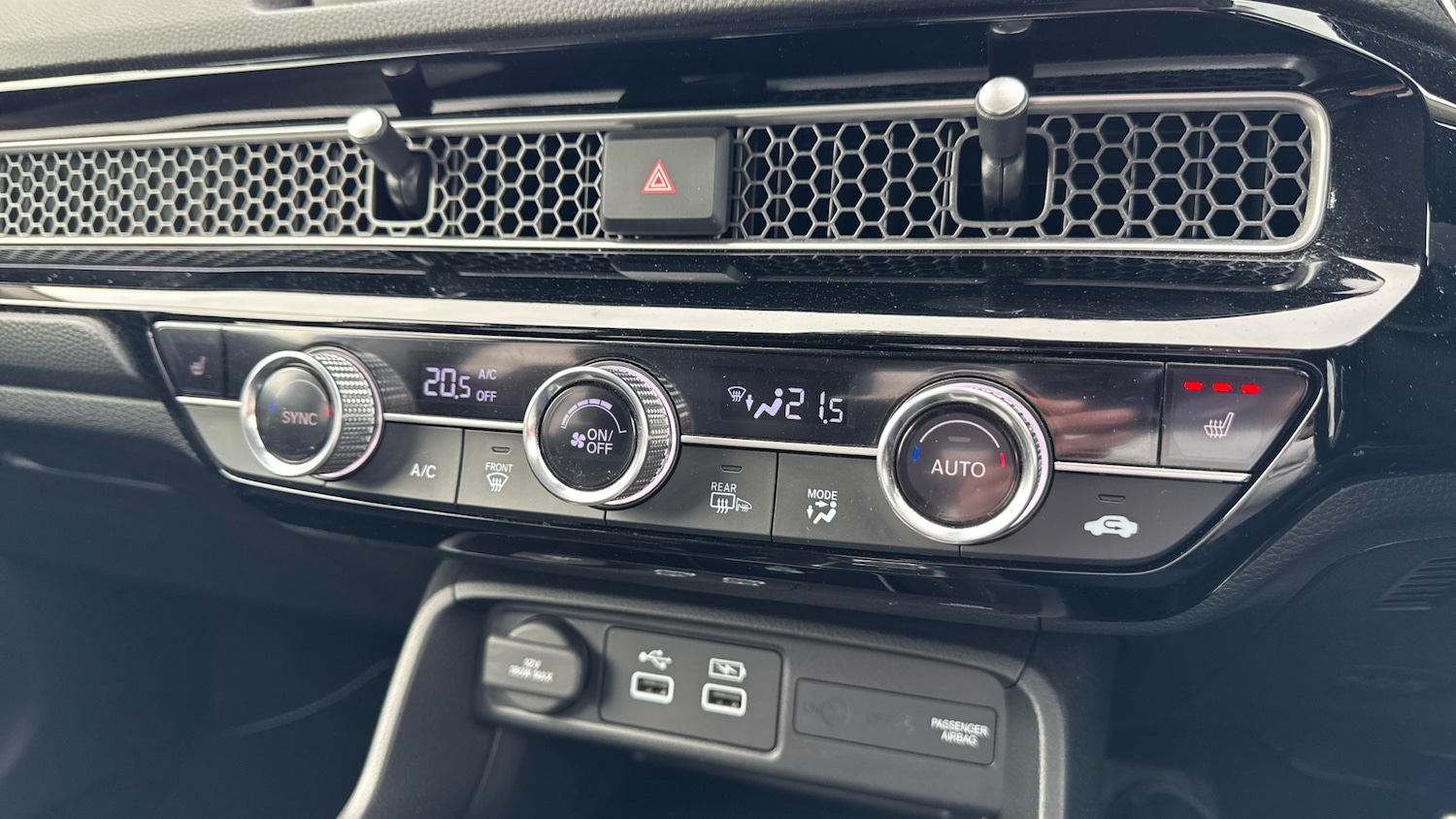 Used Honda Civic 2023 for sale - 77871960: Photo 20