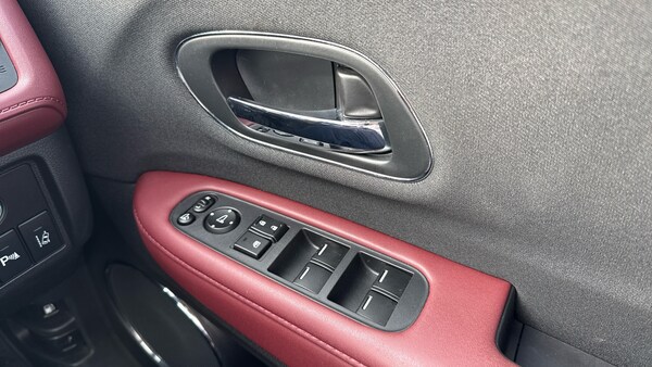 Used Honda HR-V 2020 for sale - 76220671: Photo 29