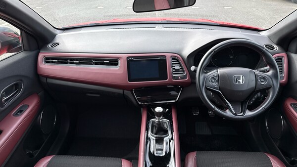 Used Honda HR-V 2020 for sale - 76220671: Photo 4
