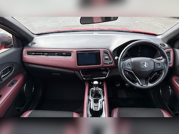 Used Honda HR-V 2020 for sale - 76220671: Photo 4