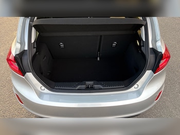 Used Ford Fiesta 2018 for sale - 77502582: Photo