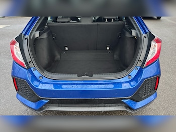 Used Honda Civic 2017 for sale - 77493185: Photo