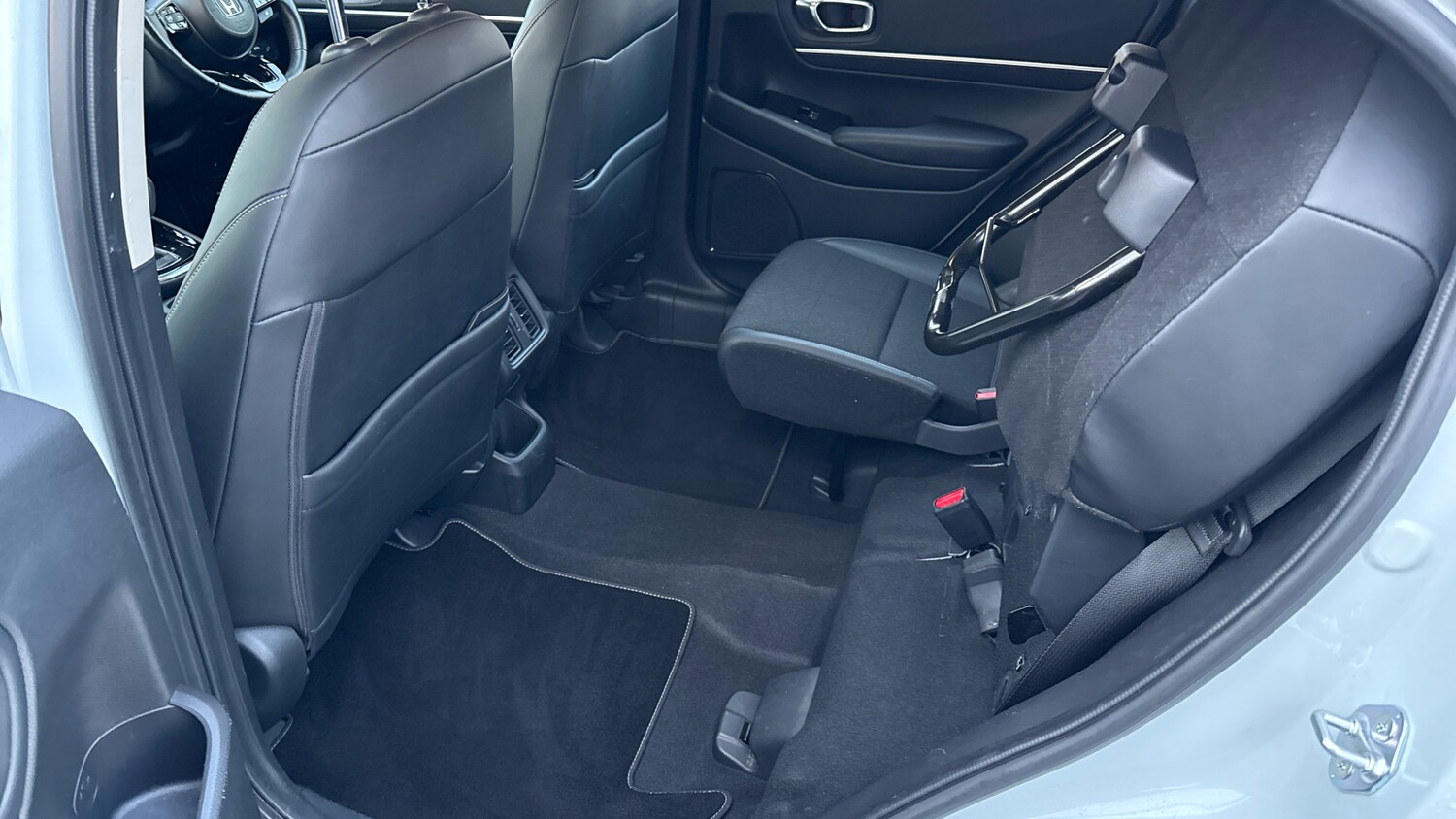 Used Honda HR-V 2021 for sale - 76818745: Photo 24