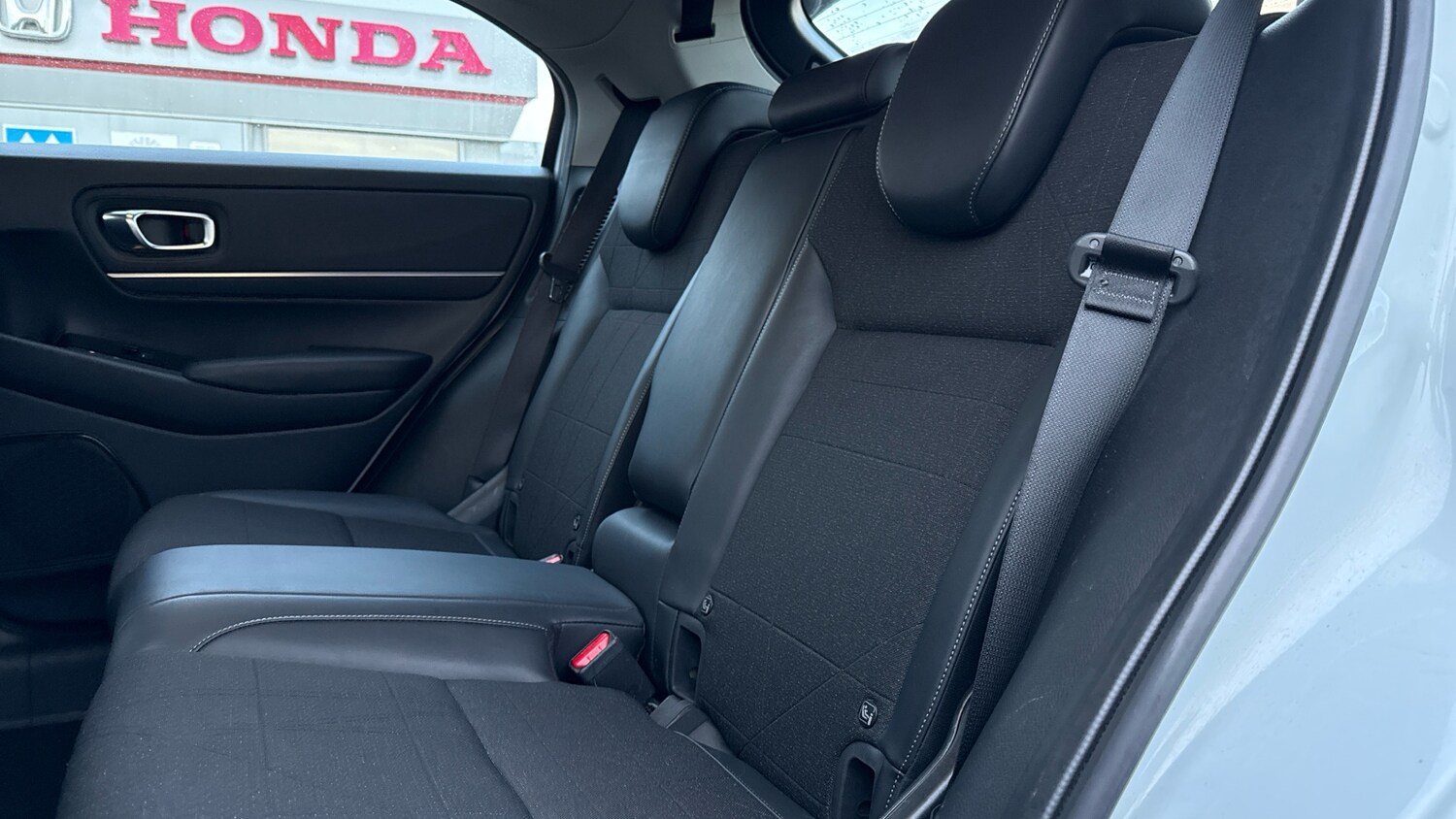 Used Honda HR-V 2021 for sale - 76818745: Photo 8