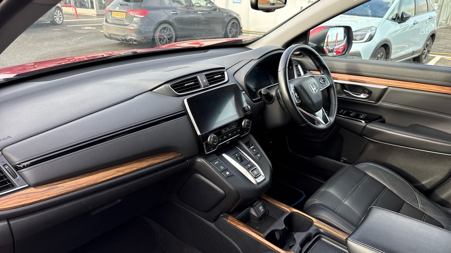 Used Honda CR-V 2019 for sale - 76683965: Photo 2