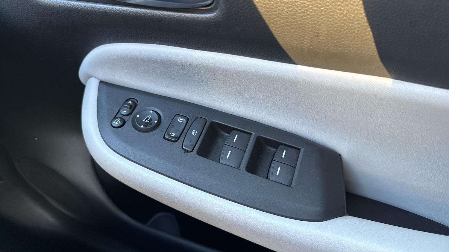 Used Honda Jazz 2022 for sale - 76289087: Photo 31